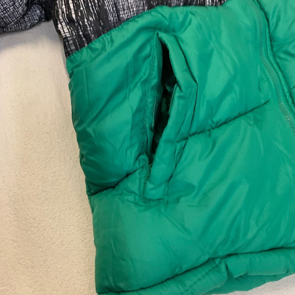 Waterproof jackets - Picture 6 of 9
